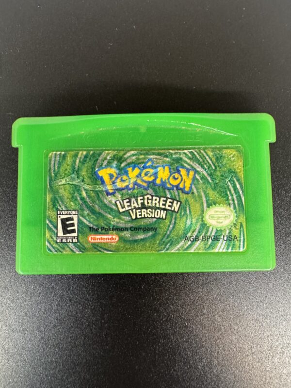 Pokemon Leaf Green With Pokedex Almost Full - Image 4