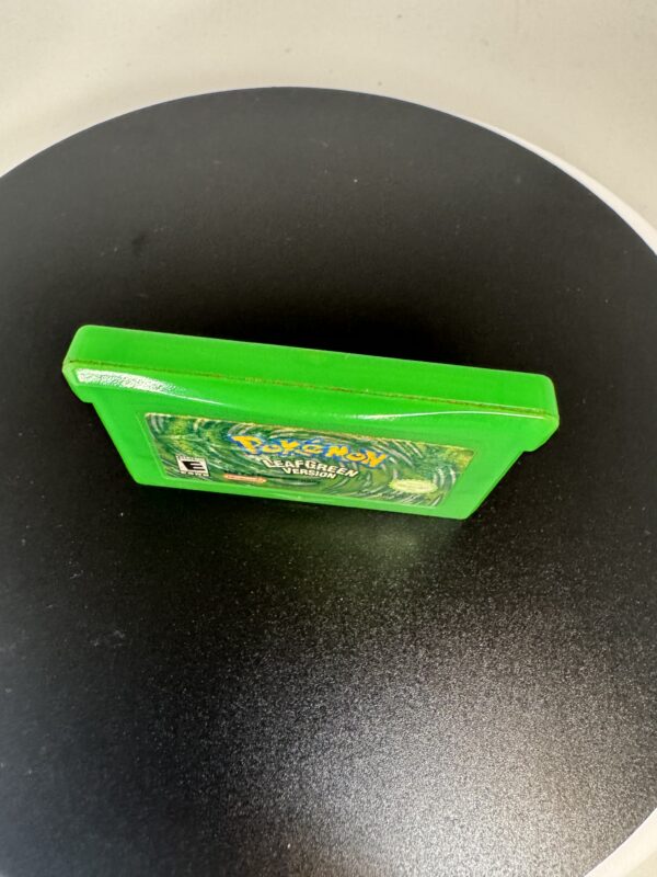 Pokemon Leaf Green With Pokedex Almost Full - Image 5
